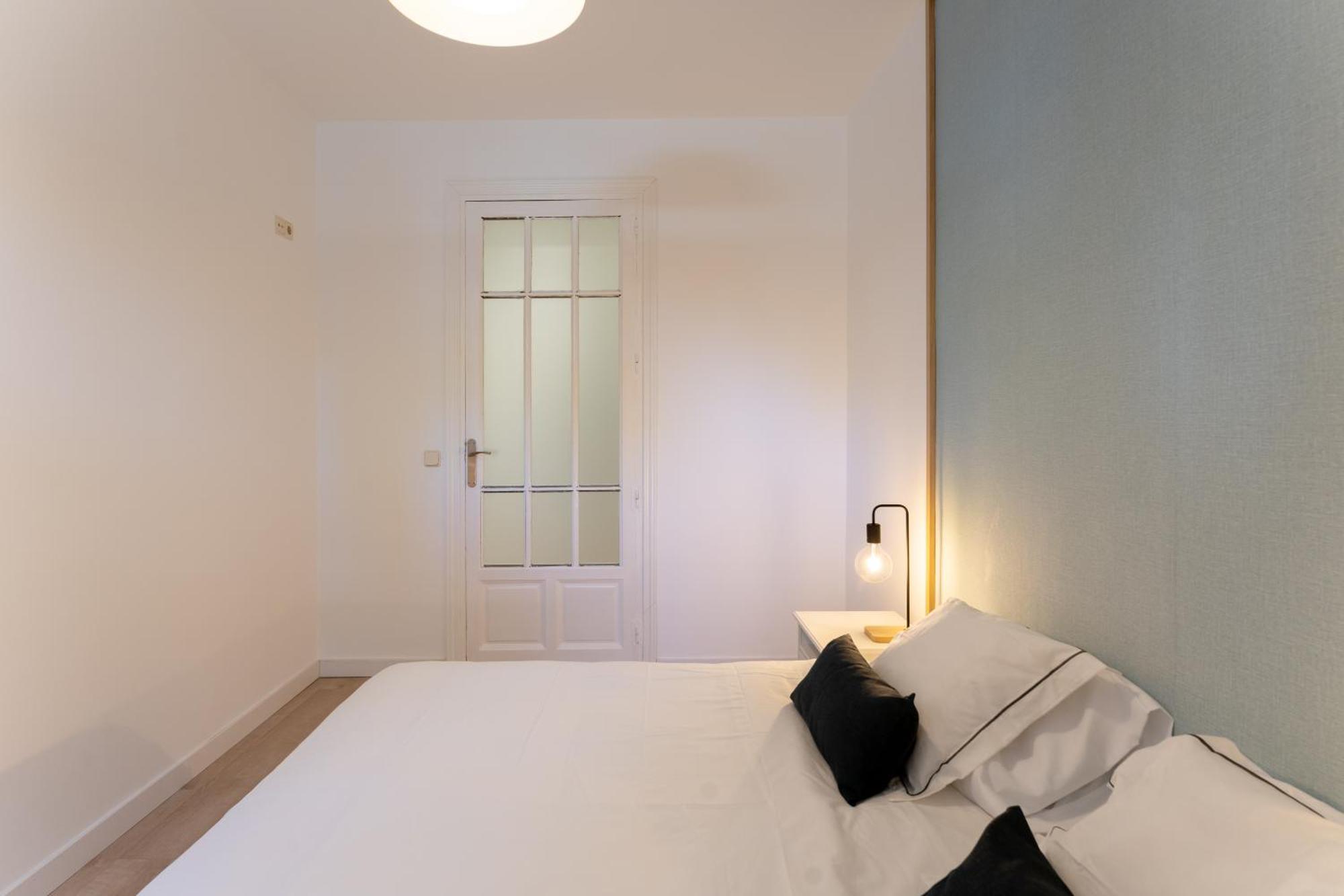 Luxe Apartment In Chamberi Chic Madrid Esterno foto