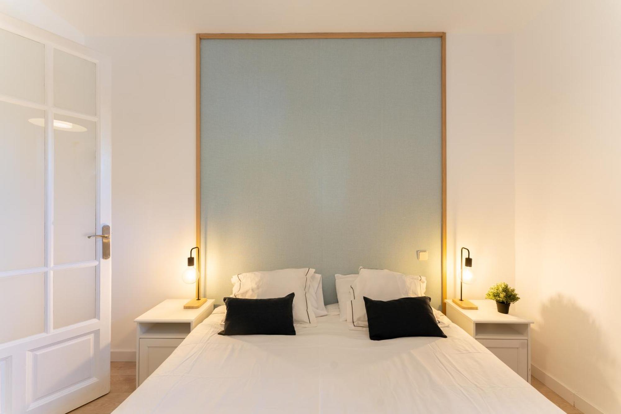 Luxe Apartment In Chamberi Chic Madrid Esterno foto